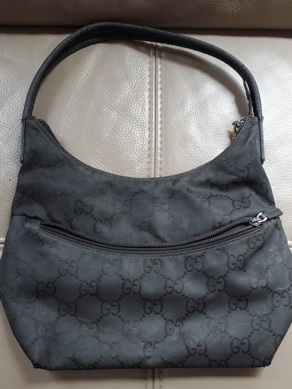 Authentic Vintage Gucci GG Nylon Front Zip Hobo Black